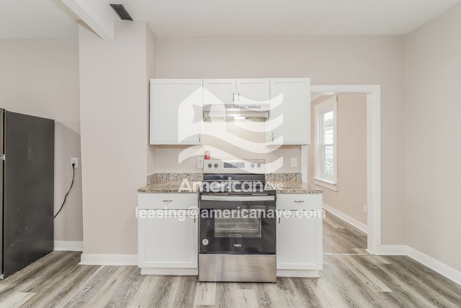 Building Photo - 1328 Pater Ave