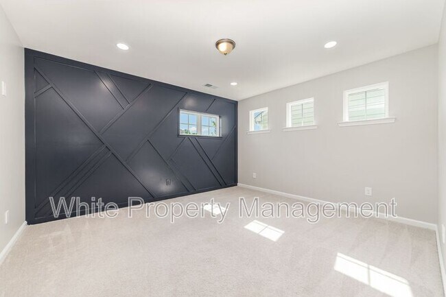 Building Photo - 757 Garrett Green Way