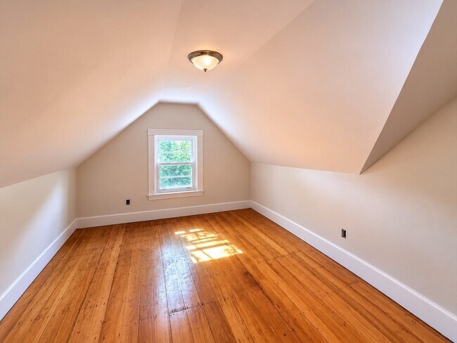 Building Photo - 36 Champney St