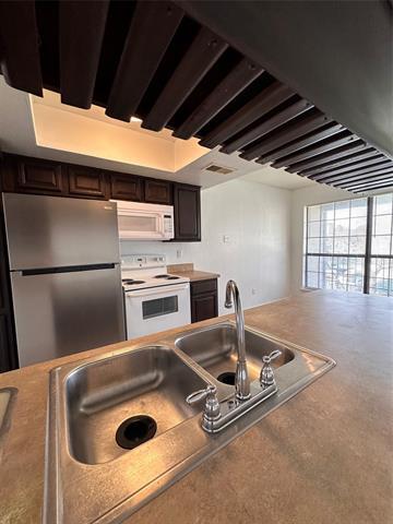 Building Photo - 4456 Chaha Rd