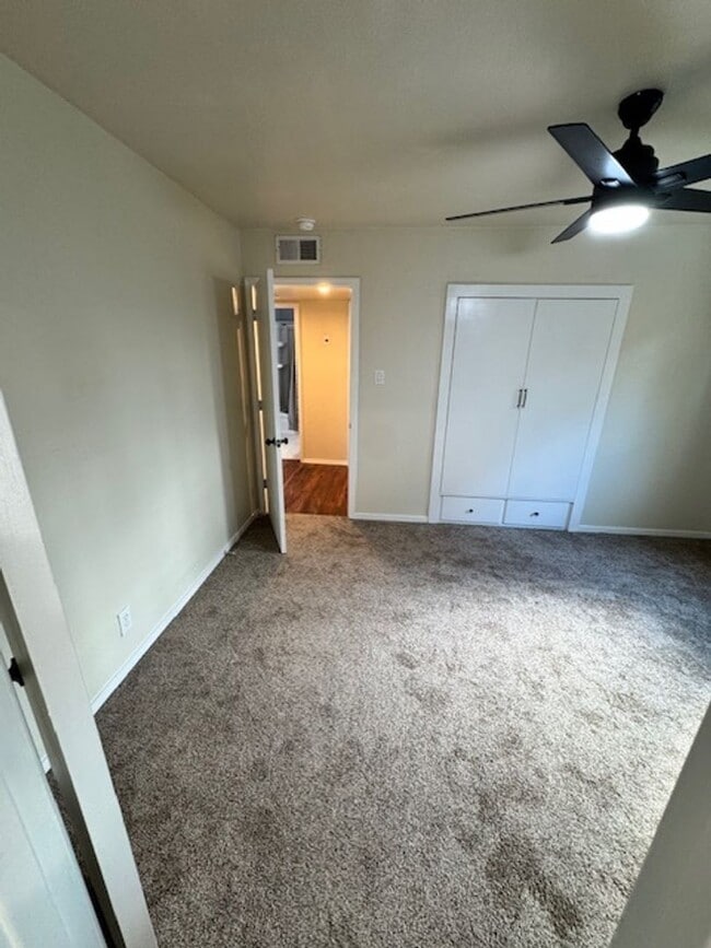 Building Photo - Recently Remodeled Home