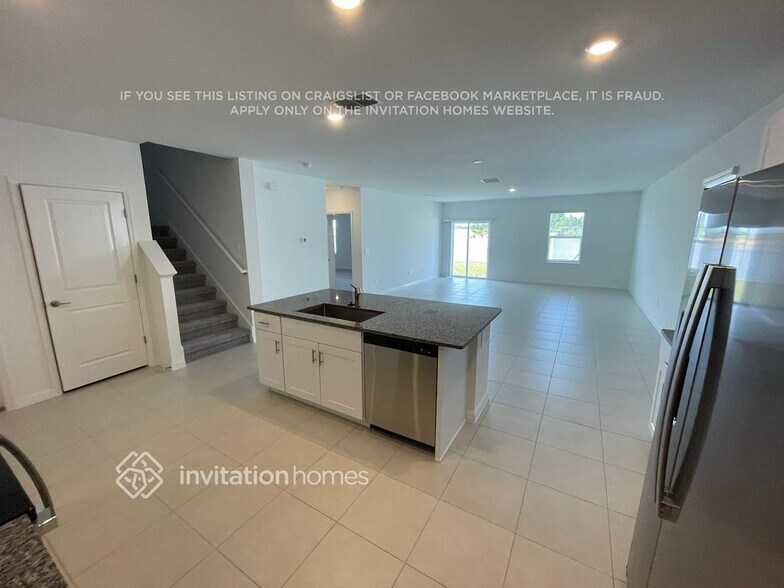 Building Photo - 11467 Lavender Loop