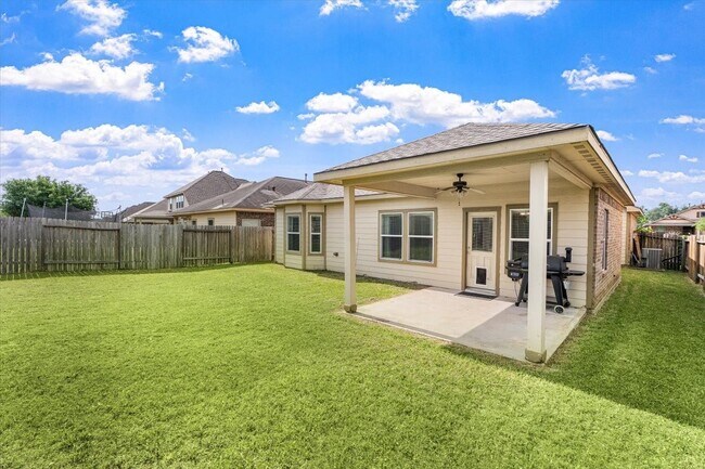 Building Photo - 285 Country Crossing Cir