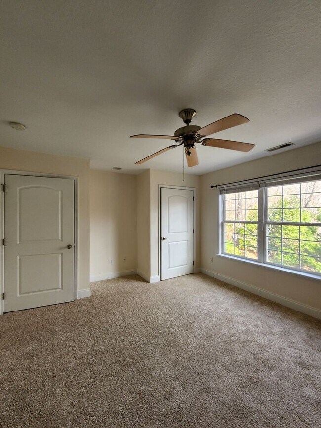 Building Photo - 45 Viera Dr