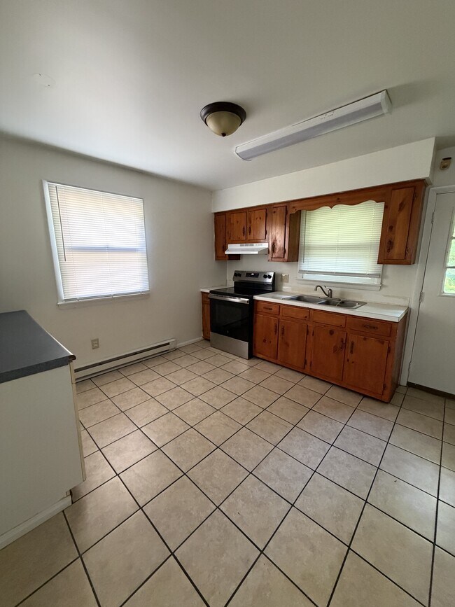 Building Photo - 431 Hearn Ln
