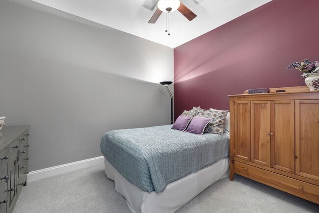 Building Photo - 10 Vernon St