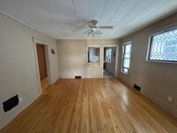 Building Photo - 114 S Blair St