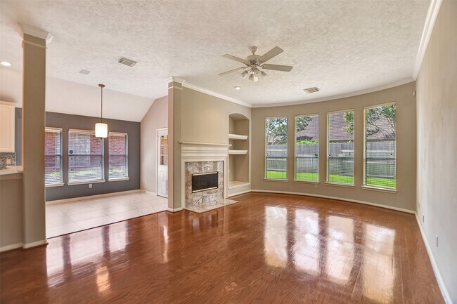 Building Photo - 1110 Parkhaven Ln