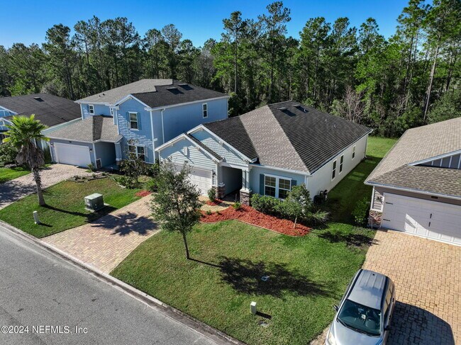 Building Photo - 15825 Stedman Lake Dr