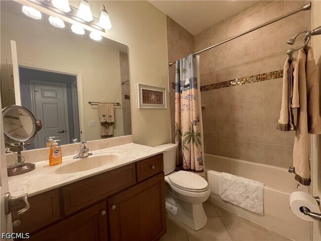 Building Photo - 10630 Camarelle Cir
