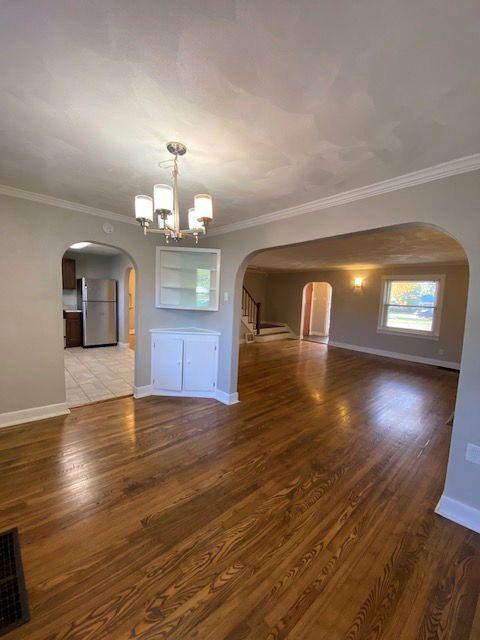 Building Photo - 702 S Cherry St