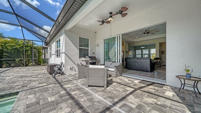 Building Photo - Furnished 4-Bedroom Home with Pool in The Sought After Neighborhood Of Rivo Lakes!!