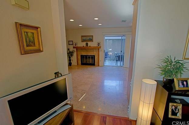 Building Photo - 39 Goldenrod-