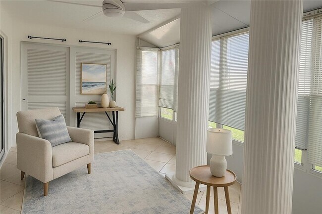 Building Photo - 451 Grove Isle Cir