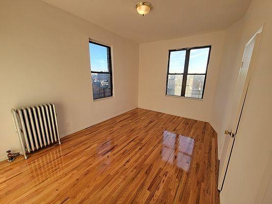 Primary Photo - 5 bedroom in New York NY 10032