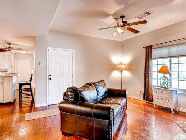 Building Photo - 8671 E Dry Creek Rd