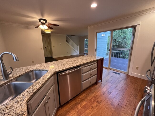 Building Photo - 243 S Palatine Hill Rd