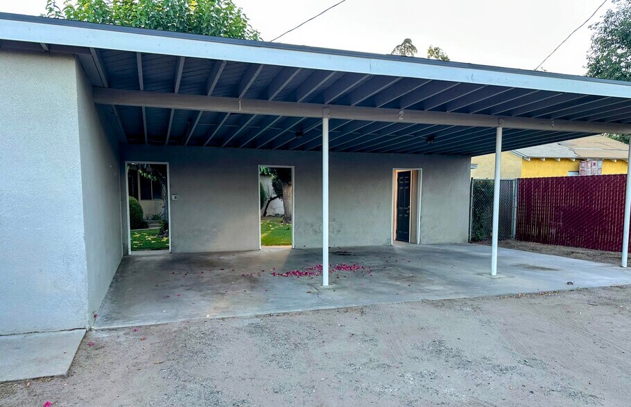 Building Photo - 816 N Weber Ave