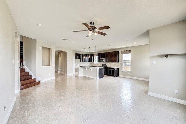 Building Photo - 3433 De Torres Cir
