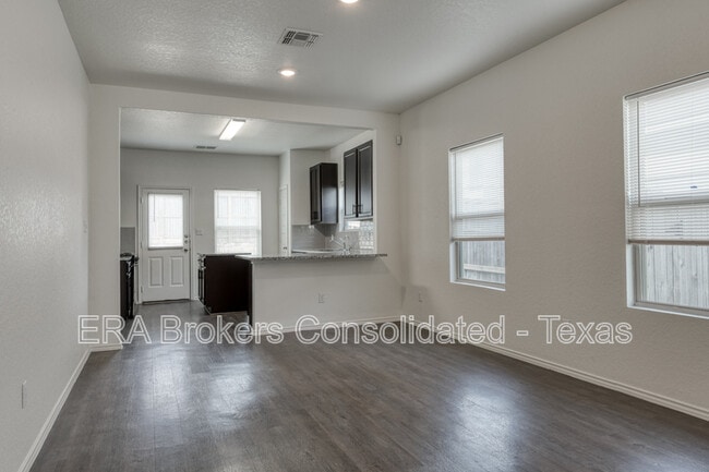 Building Photo - 5407 Shasta Pl