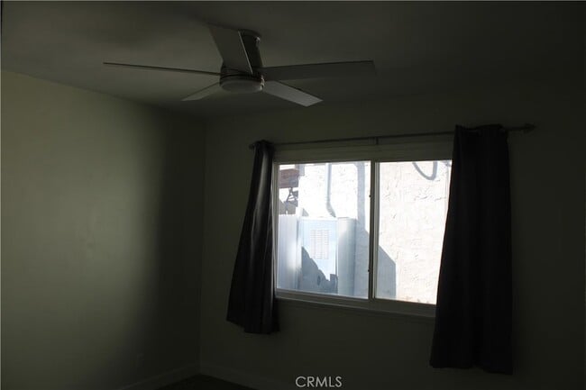 Building Photo - 11215 Dalwood Ave