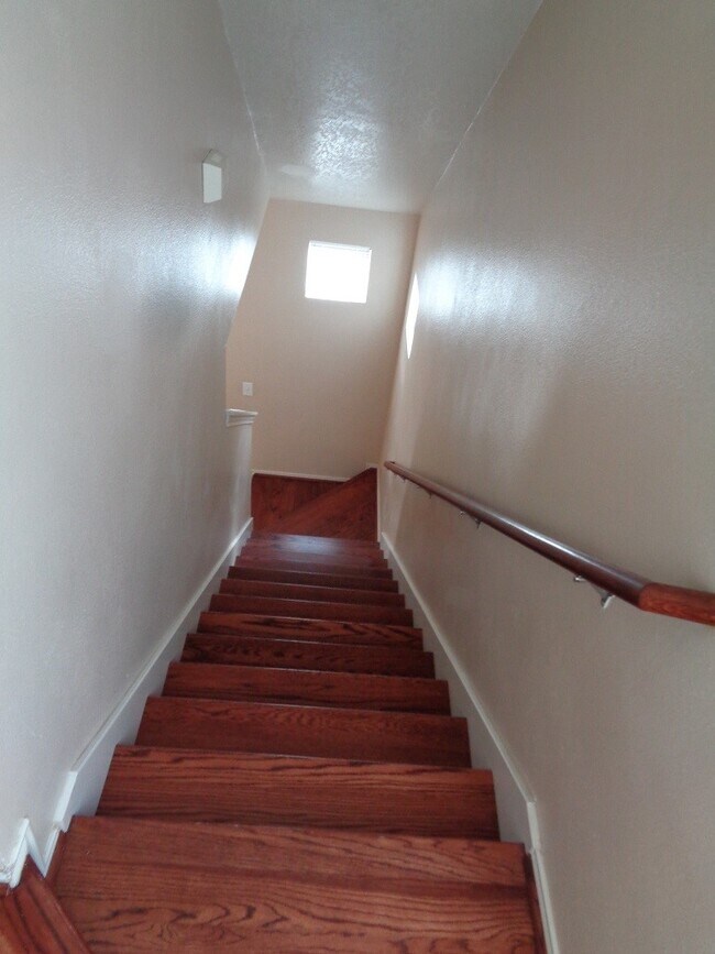 Building Photo - 23624 Wildwood Green Way