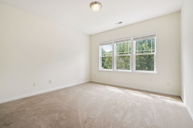 Building Photo - 2403 Teermark Ln