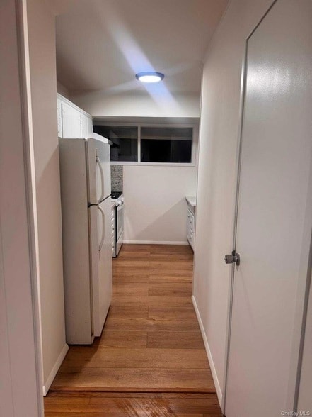 Building Photo - 5 Birch Ct