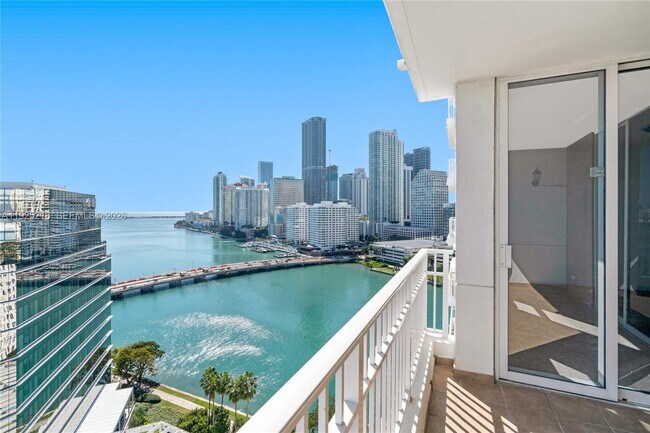 Building Photo - 701 Brickell Key Blvd