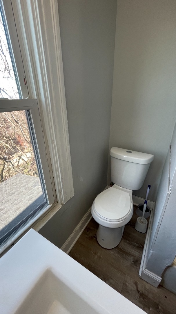 Building Photo - Spacious 4-Bedroom Home with 2 Full Bathrooms – Section 8 Approved and Ready for Move-In!