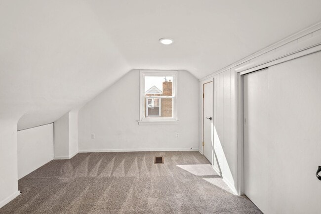 Building Photo - AVAILABLE MAY 1ST, Don't miss this UPDATED home in North Versailles!