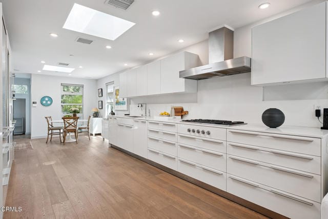 Building Photo - 329 Westbourne Dr