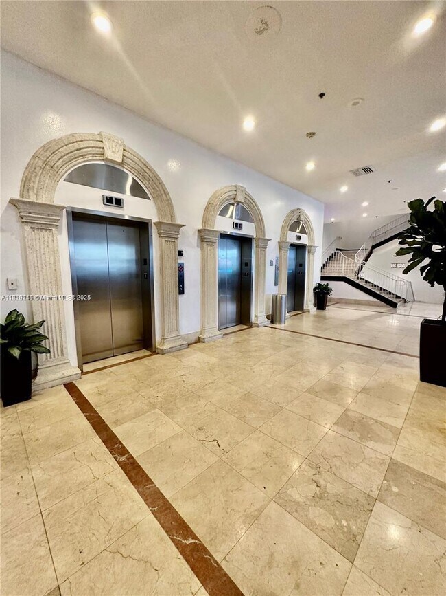 Building Photo - 19201 Collins Ave