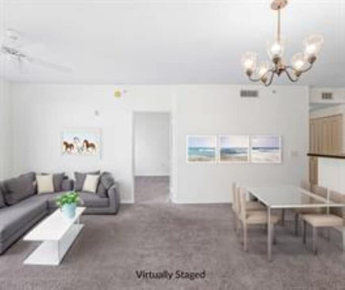 Building Photo - 2421 NE 65th St