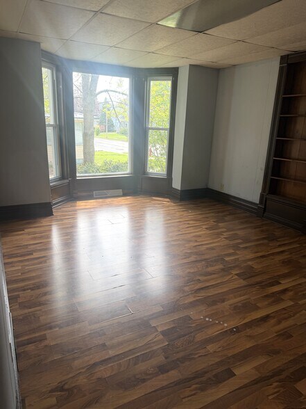 Large den area - 216 S. College Avenue