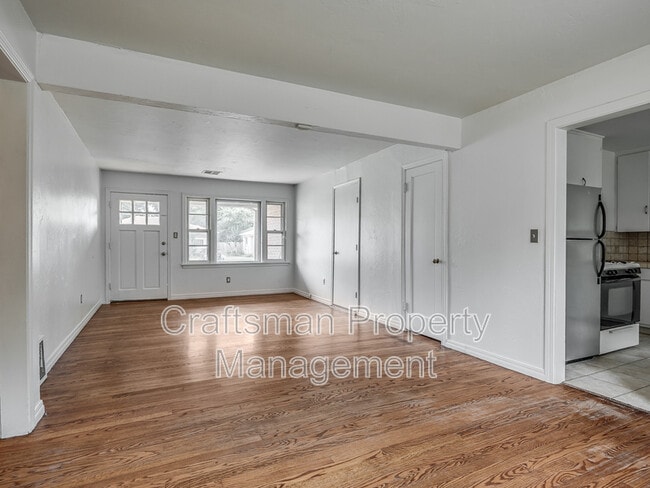 Building Photo - 1711 Brighton Ave