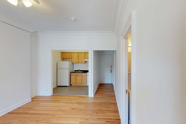 Floorplan - 5528-5532 S. Everett Avenue