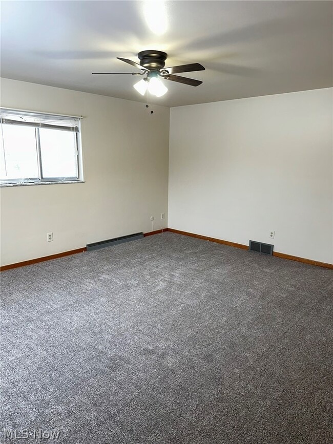 Building Photo - 124 Kenridge Rd