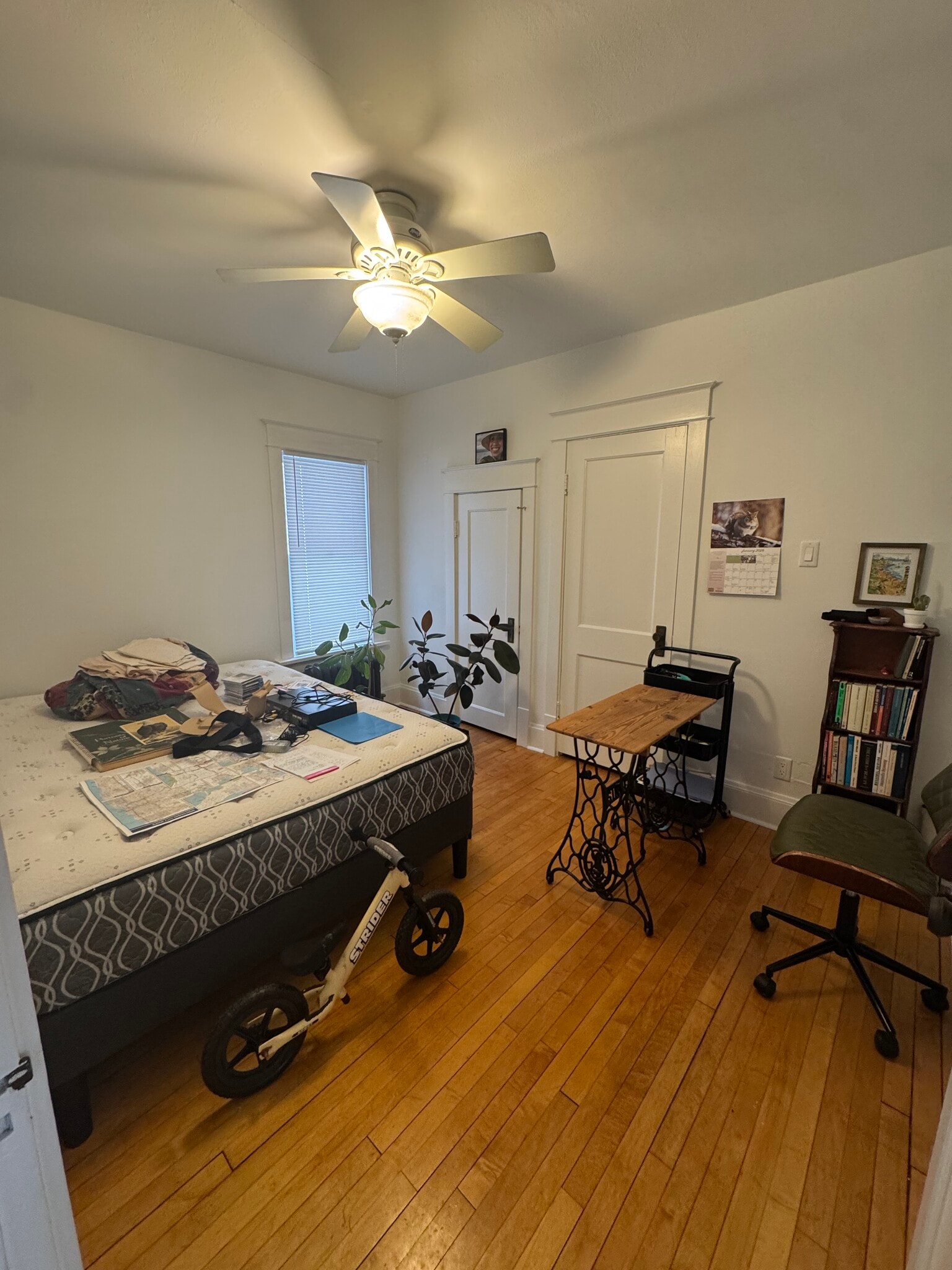 Guest room - 6821 W Lloyd St