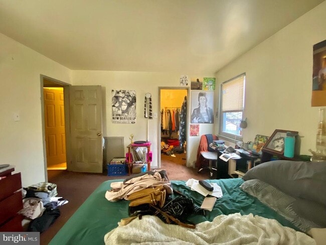 Building Photo - 2104 N 11th St