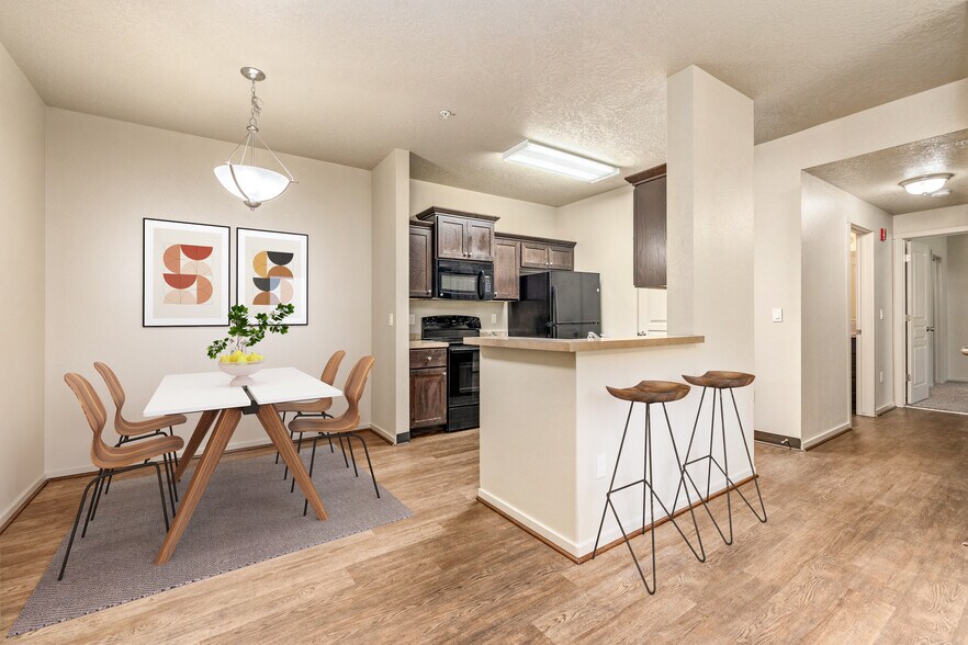 Heron Village 51 E Blue Heron Ln Meridian ID 83646 Apartment Finder