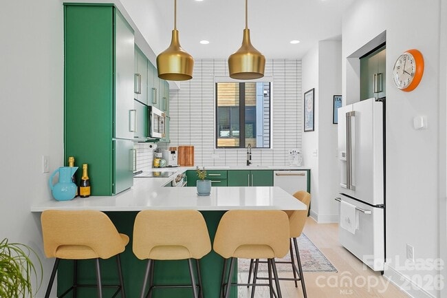 Building Photo - 1003 Zinc Ln