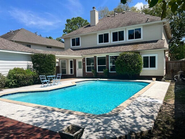 Building Photo - 14111 Torrey Vista Dr