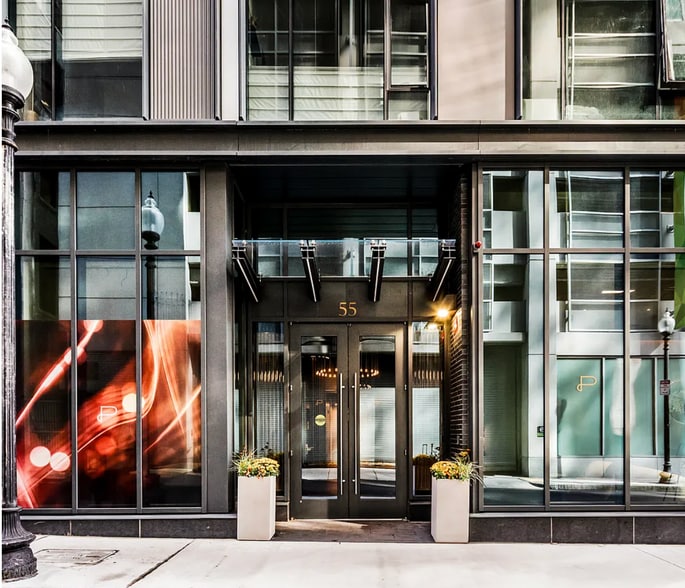 Entrance - 55 Lagrange St