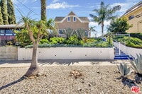 Building Photo - 318 Parkman Ave