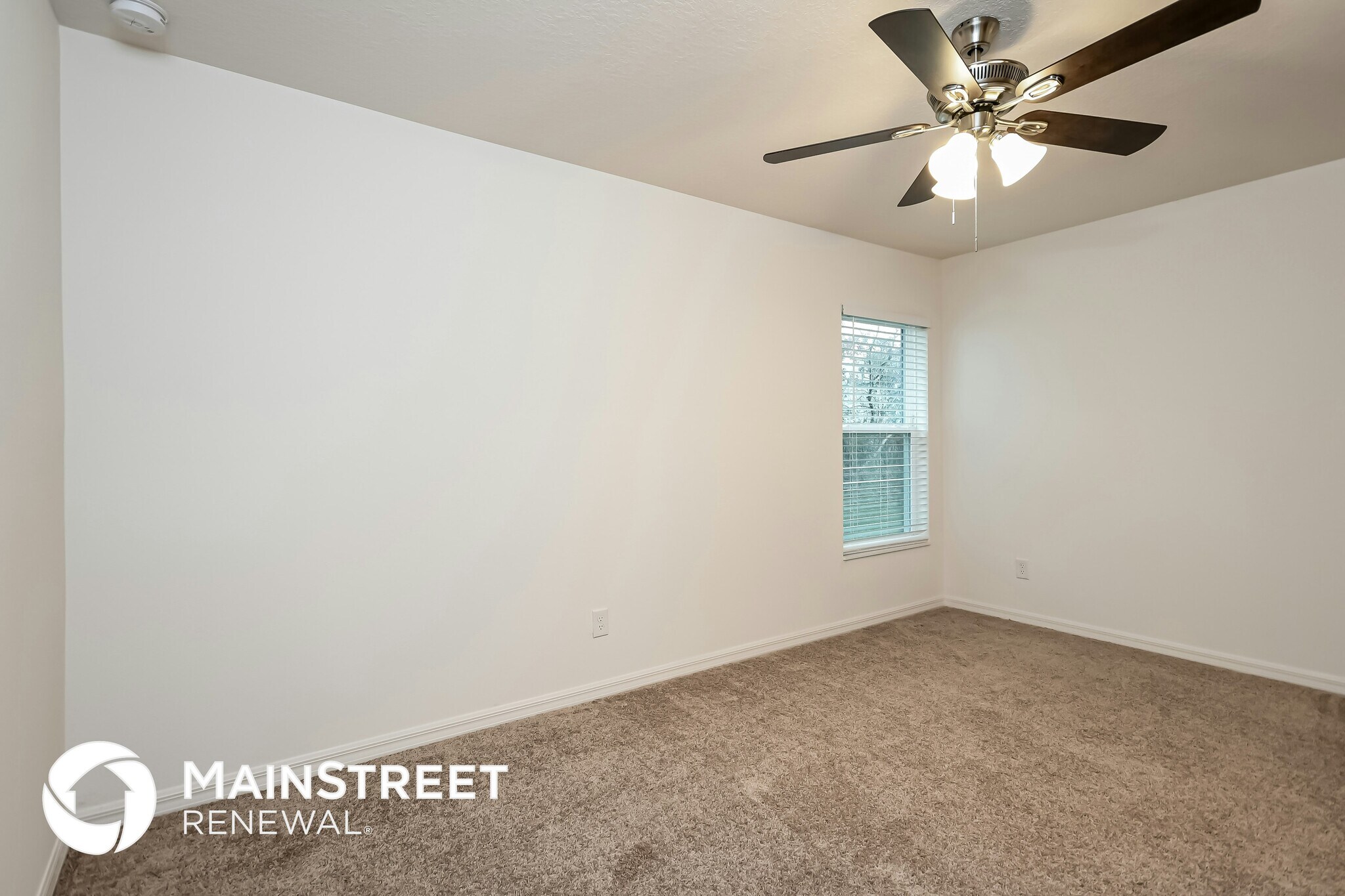 Building Photo - 2006 Maple Ln