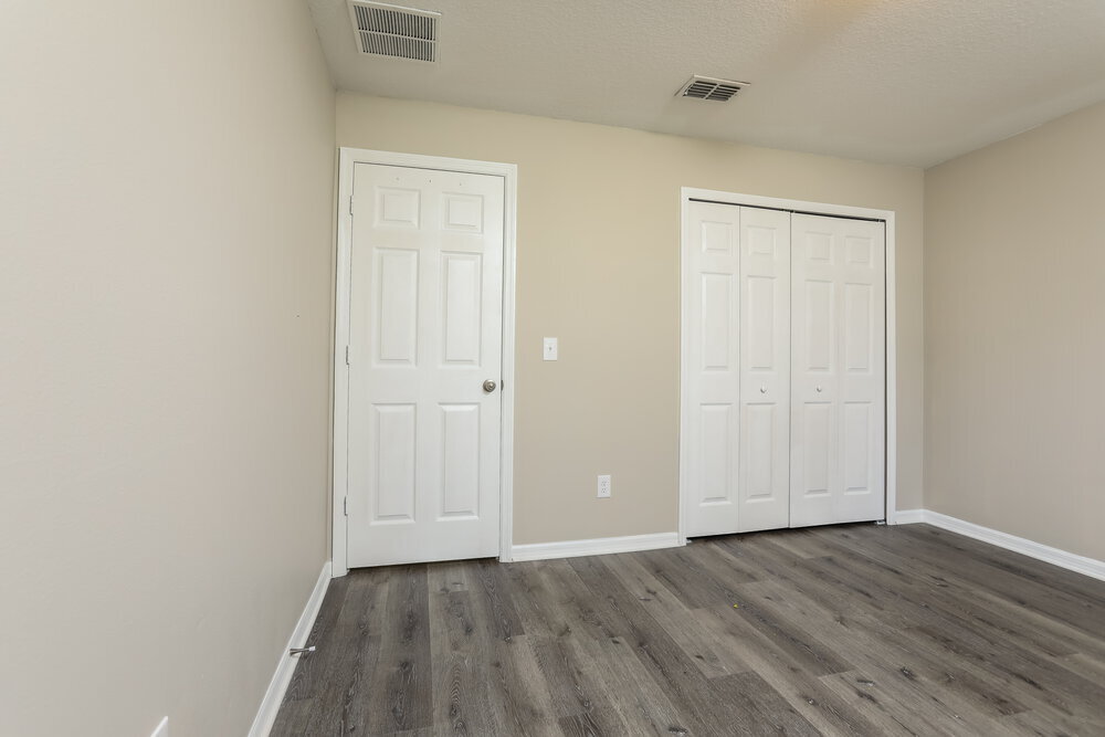 Building Photo - 2016 Briarcliff Cir