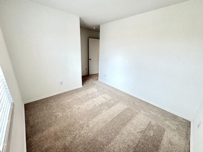 Building Photo - 3307 NW 149th St