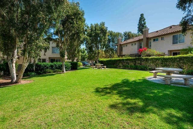 Building Photo - 2259 Lago Ventana