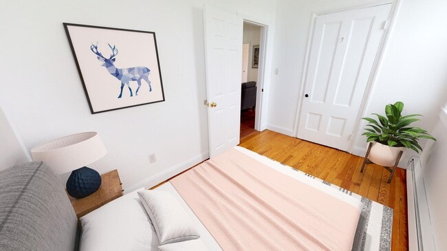 Building Photo - 13 Tuckerman St